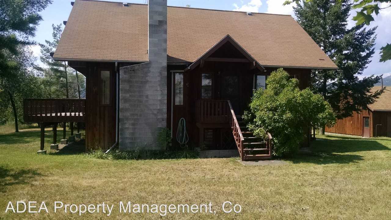 1050 Council Way - Photo 2 of 13