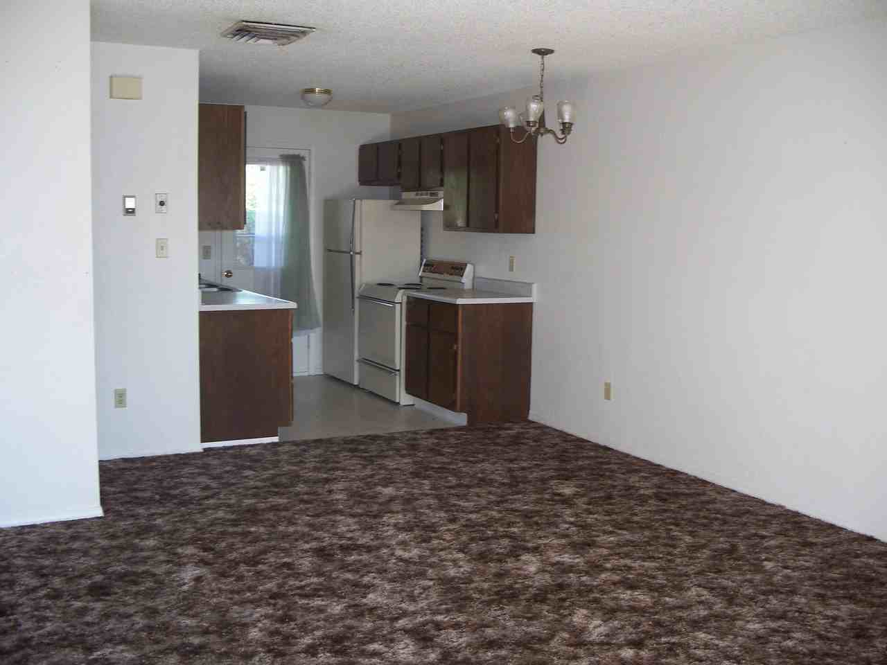 560 29 1/2 Rd - Photo 3 of 6