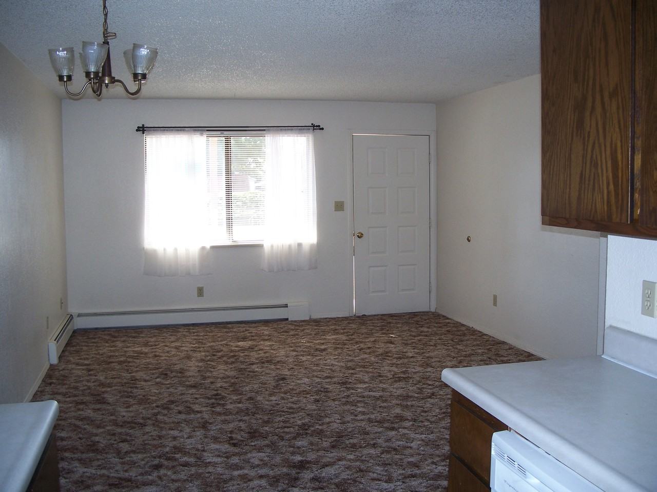 560 29 1/2 Rd - Photo 4 of 6