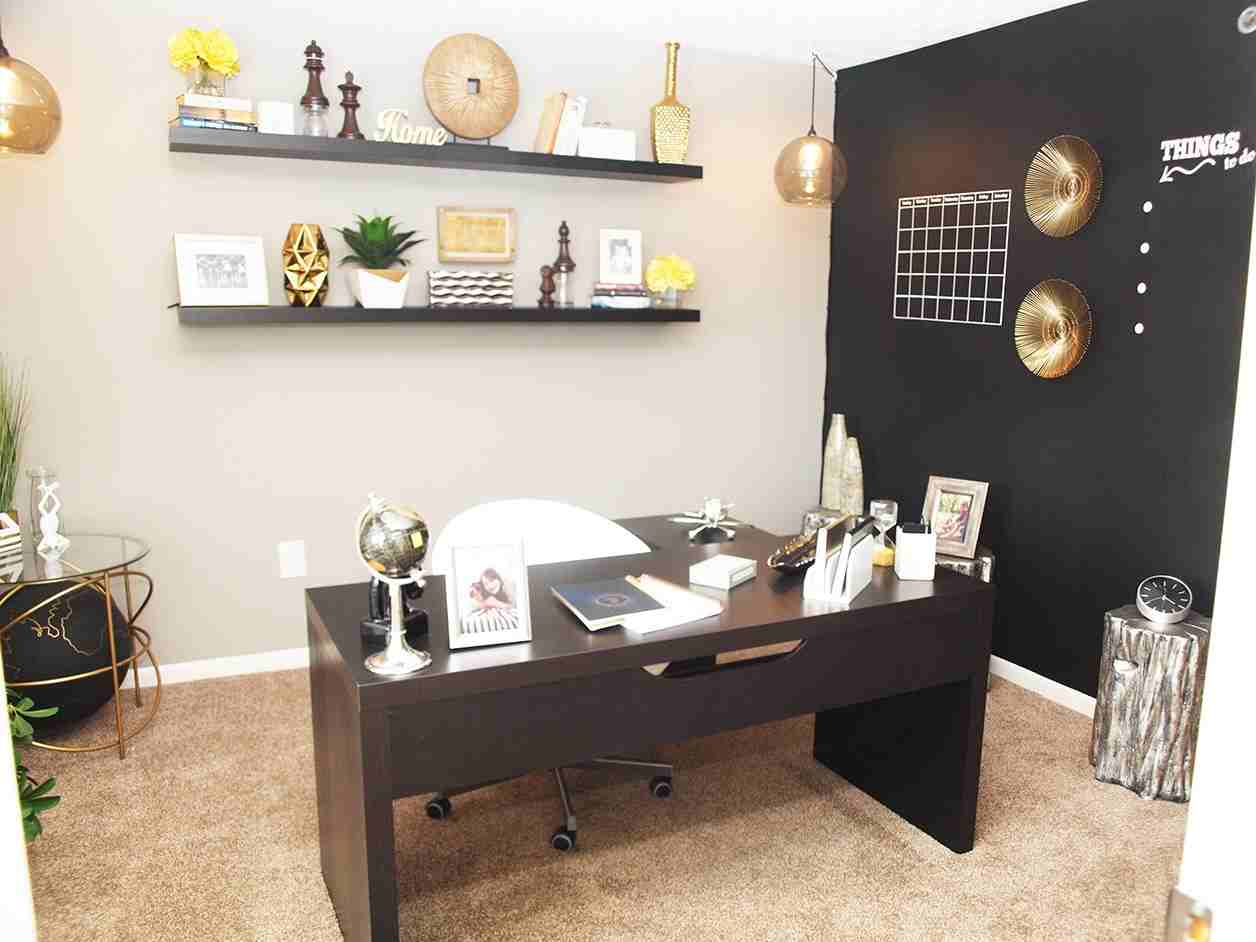 2372 Mallard Lane - Photo 3 of 17