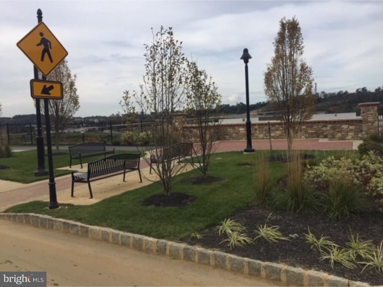 20 Devon Rd - Photo 2 of 11