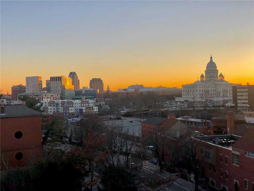 1195 N Main St - Photo 3 of 33