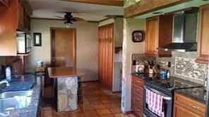 9620 Northwest 10th Street - Photo 3 of 7