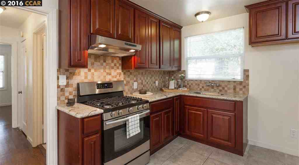 9247 Cherry Street - Photo 2 of 12