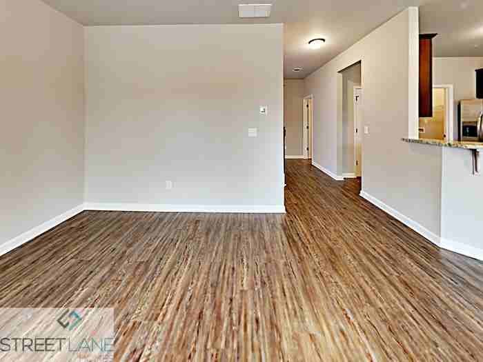 1879 Simmons Ln - Photo 2 of 16
