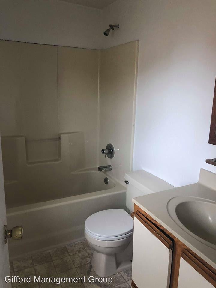 124 & 126 W. Seaview Ave - Photo 3 of 12