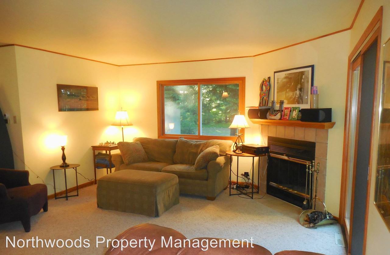 2330 Point Ln - Photo 3 of 19