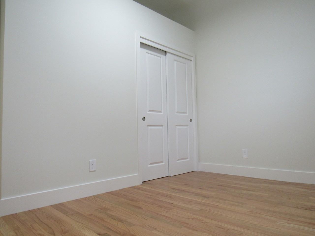 111 Sanchez St - Photo 3 of 13