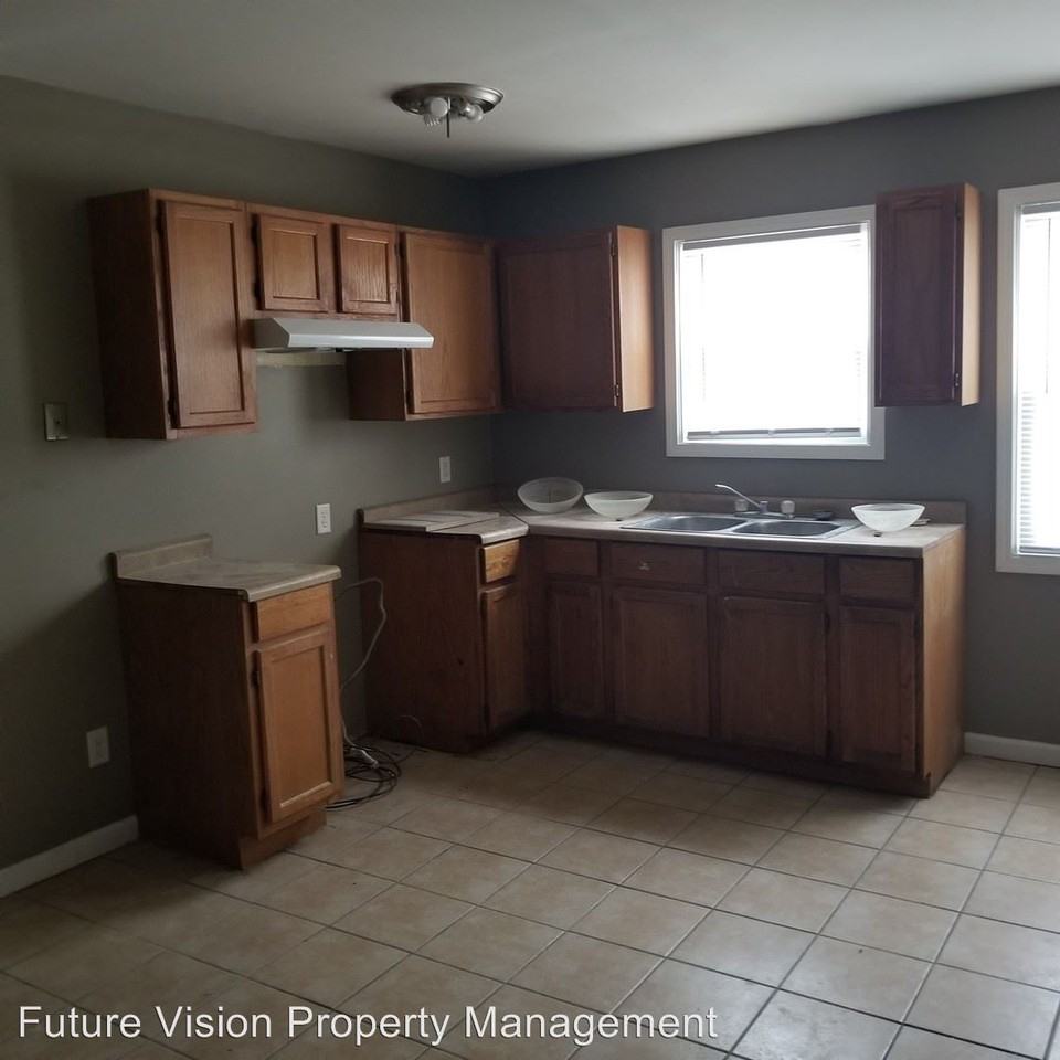 316 Louis Rd - Photo 3 of 5