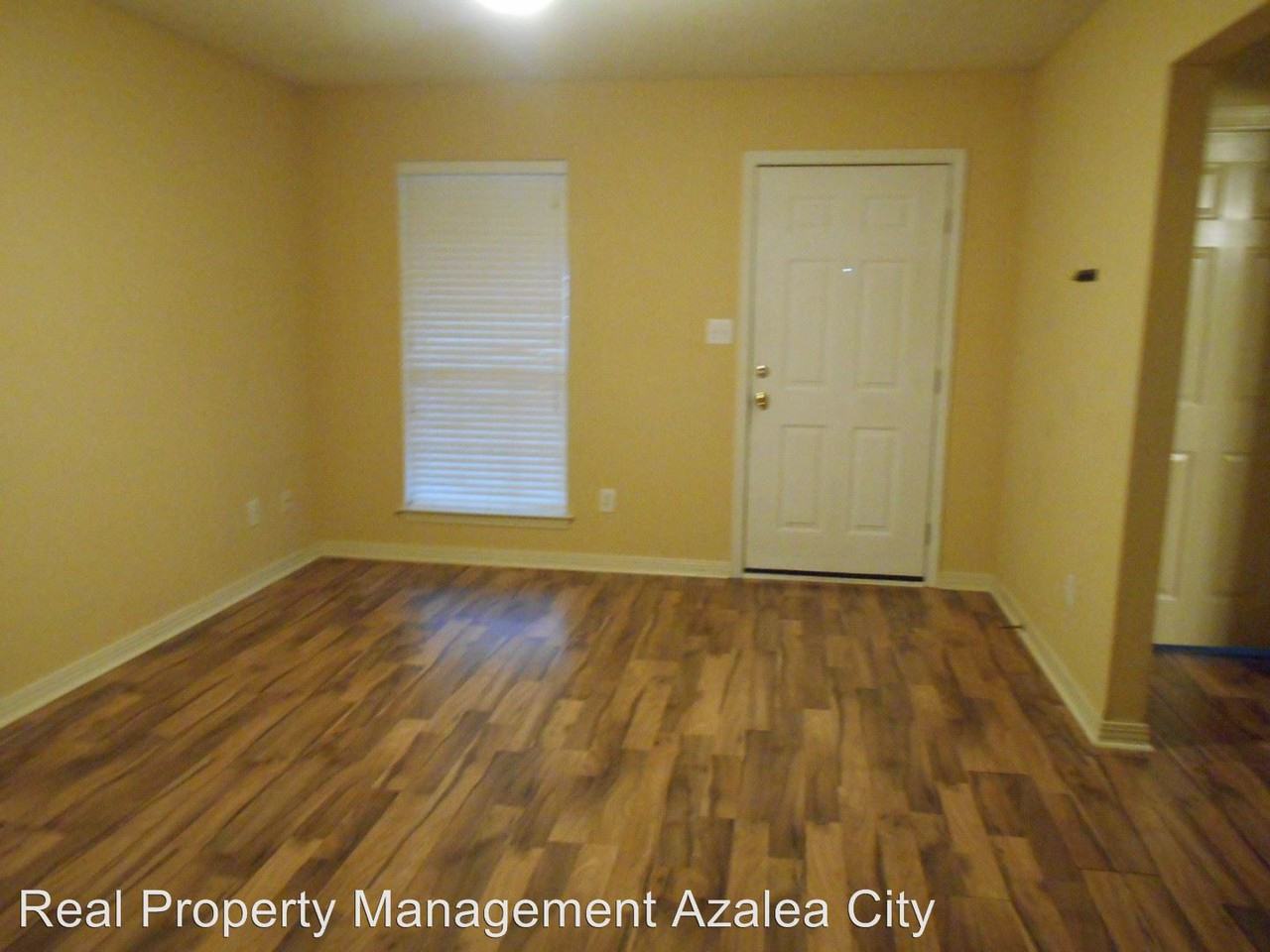 18592 Wisconsin St - Photo 2 of 11