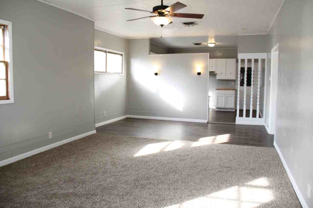 421 N 10th St - Photo 3 of 15