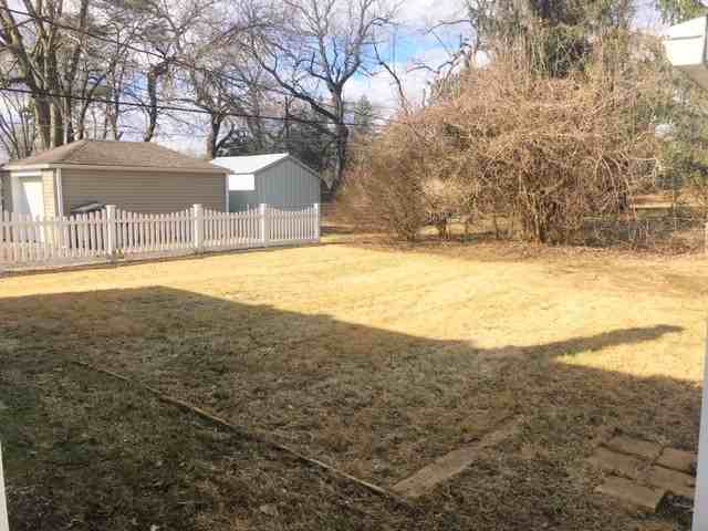 2606 Cold Spring Ln - Photo 3 of 12