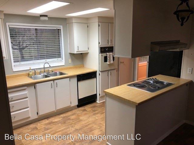 9300 SE Starr Quarry Rd - Photo 2 of 18