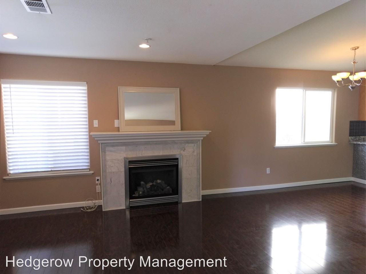 118 Cooks Ct - Photo 3 of 12