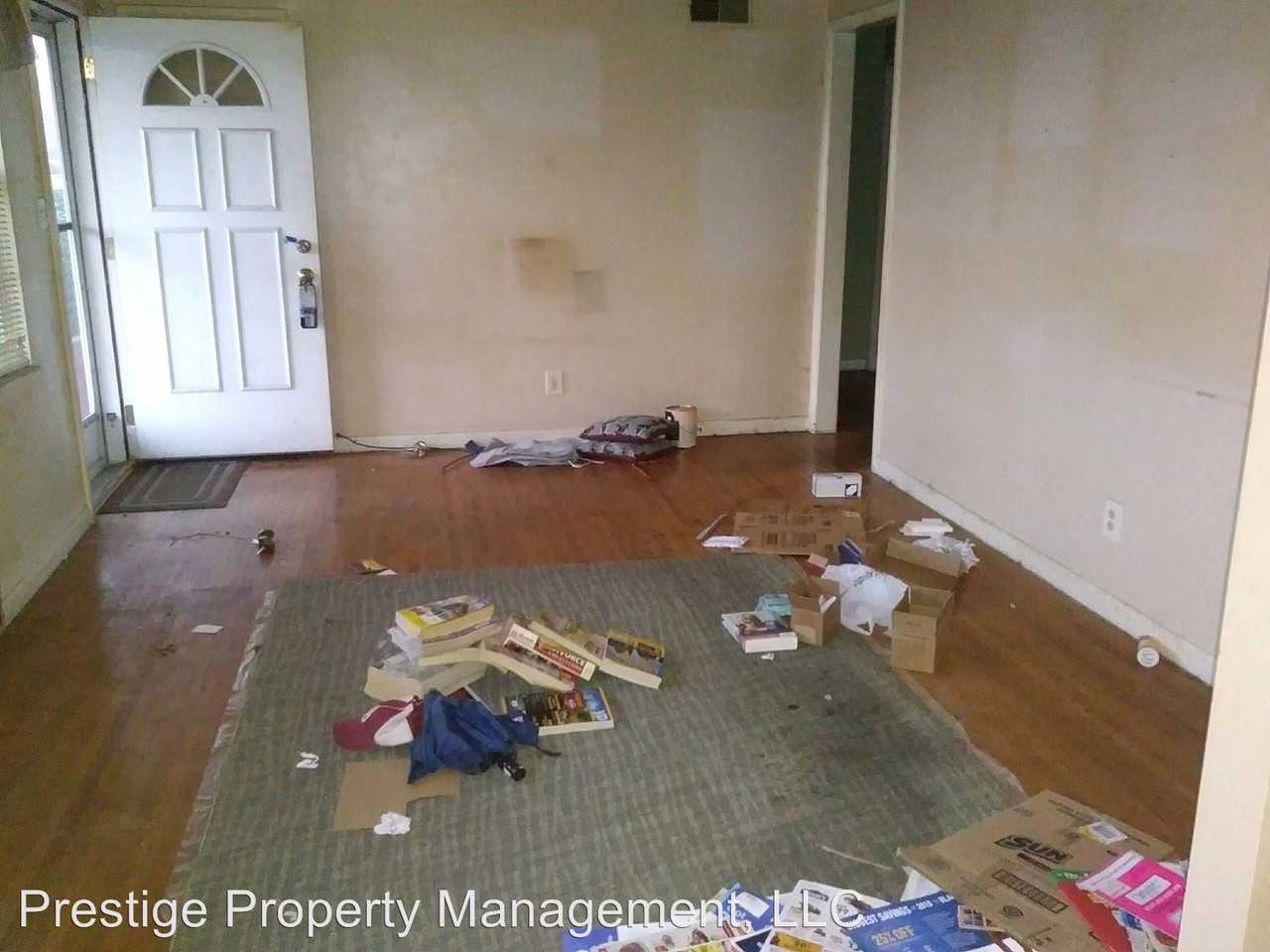 7520 E Oklahoma Pl - Photo 3 of 8