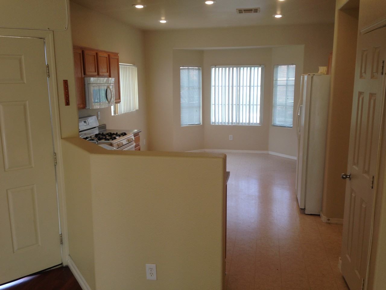 6133 Crow Butte Ct - Photo 3 of 9