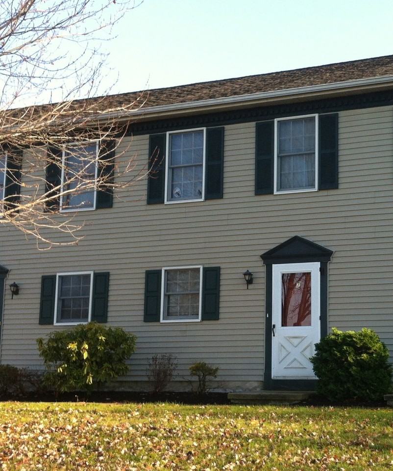 742 Newport Ave - Photo 2 of 2