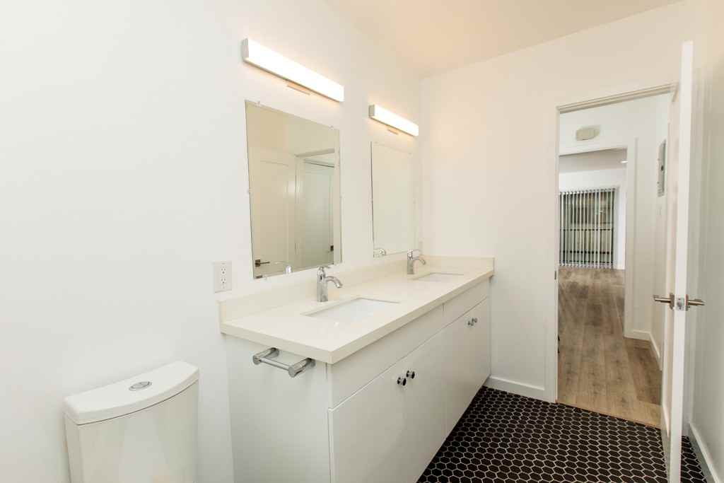 Harper on Hayworth - Photo 4 of 7