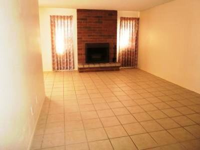 1441 S Desert Crest Dr - Photo 2 of 10