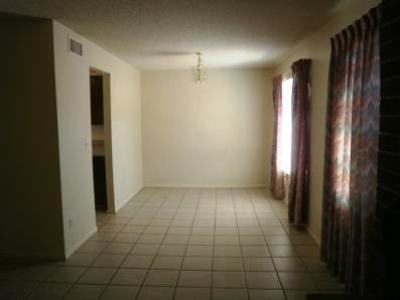 1441 S Desert Crest Dr - Photo 3 of 10