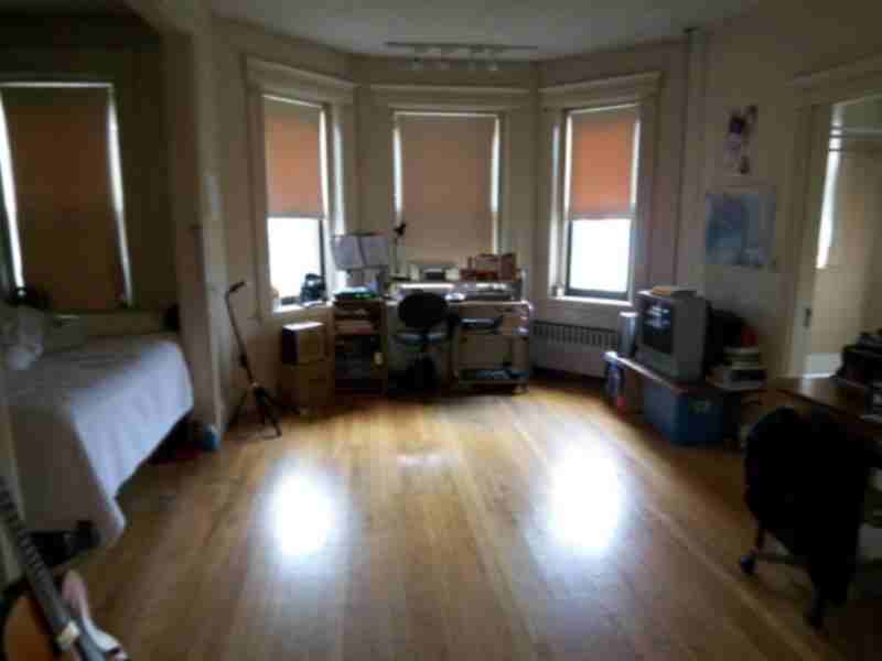 121 Saint Stephen Street #26