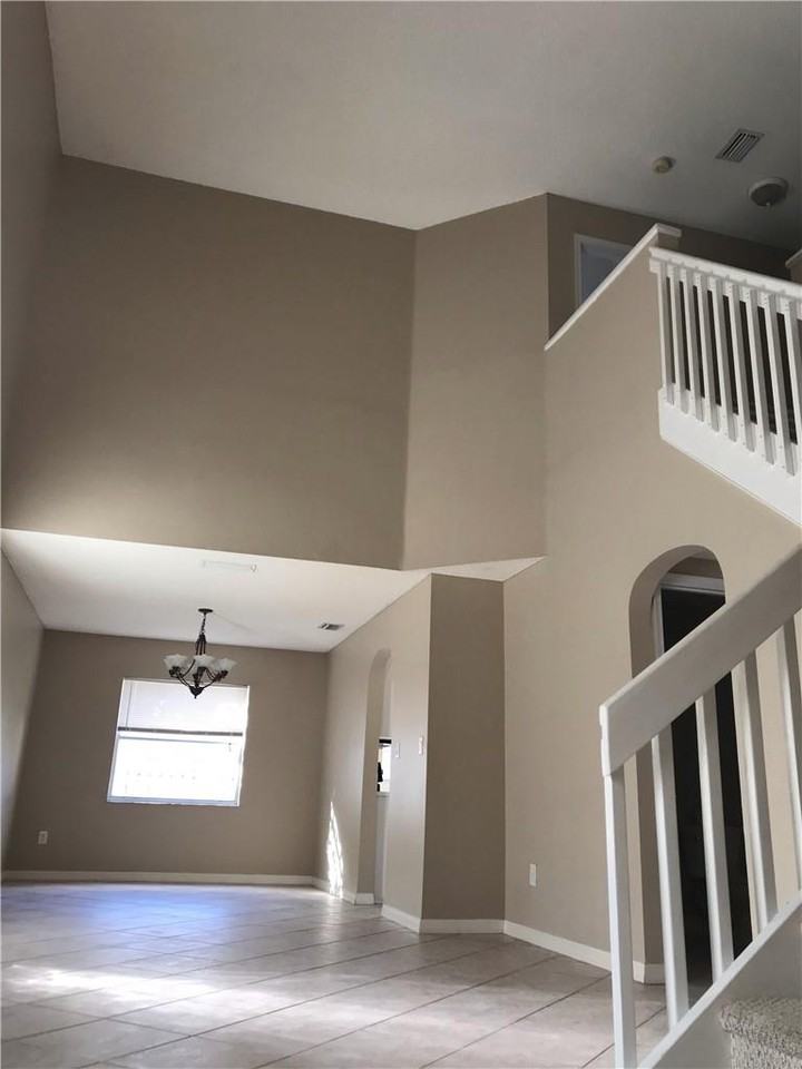 19250 Northwest 12th Manor - Photo 2 of 16