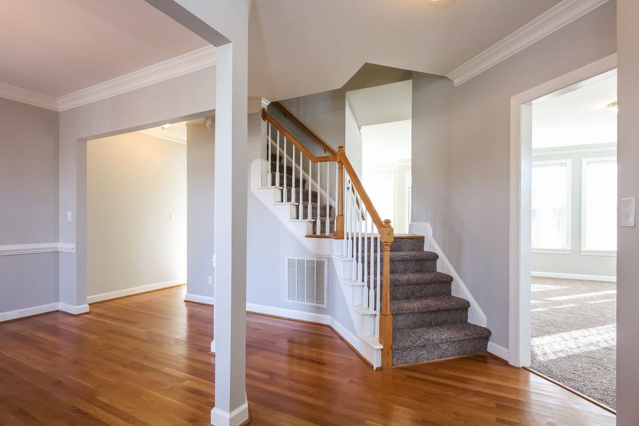 103 Acadia Ct - Photo 3 of 20