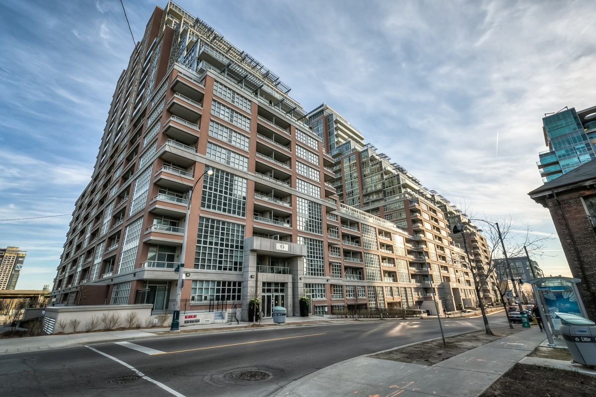 65 East Liberty Street 812, Toronto, ON M6K 1 Bedroom Condo for 2,400