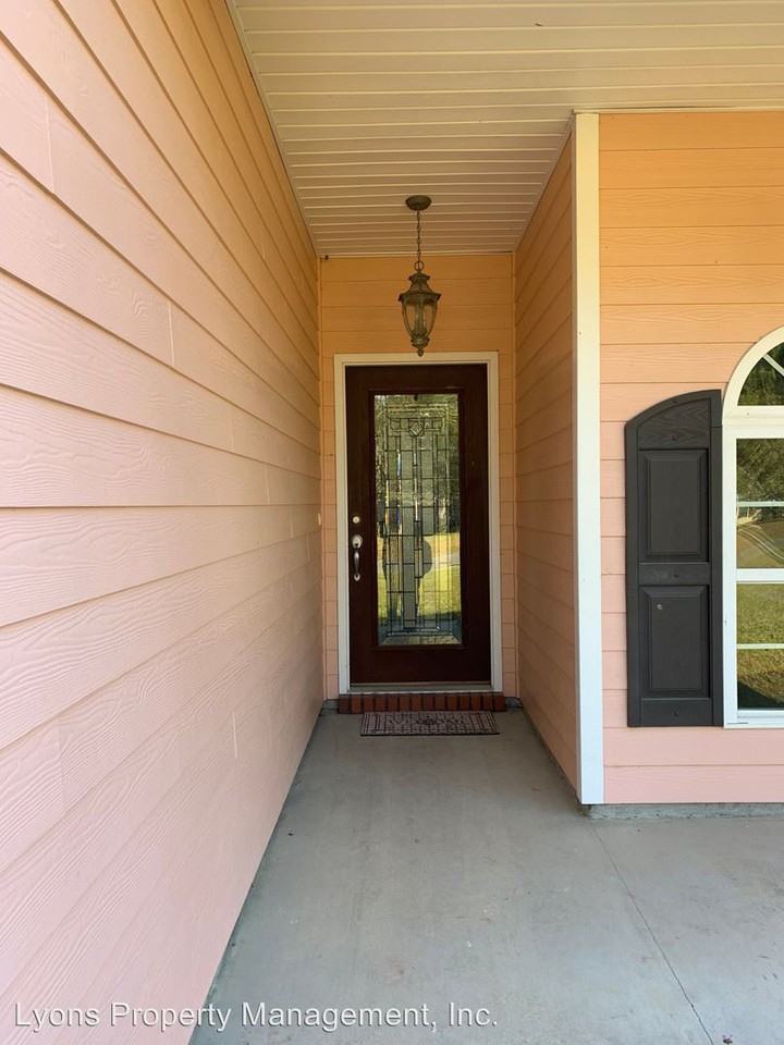 20 Westwind Way - Photo 2 of 28