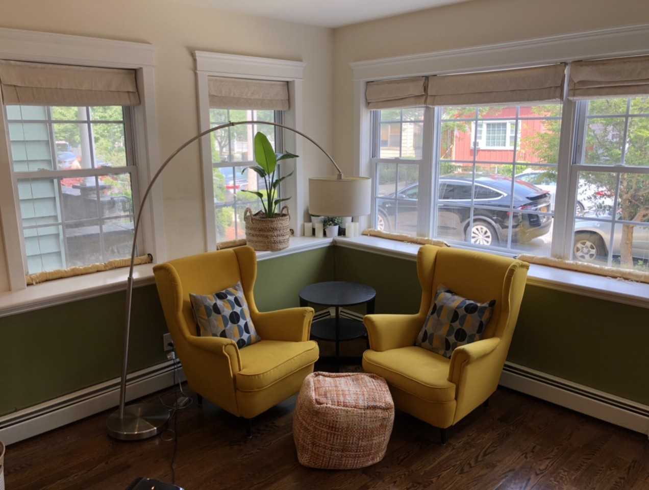 338 E 239th St - Photo 3 of 16