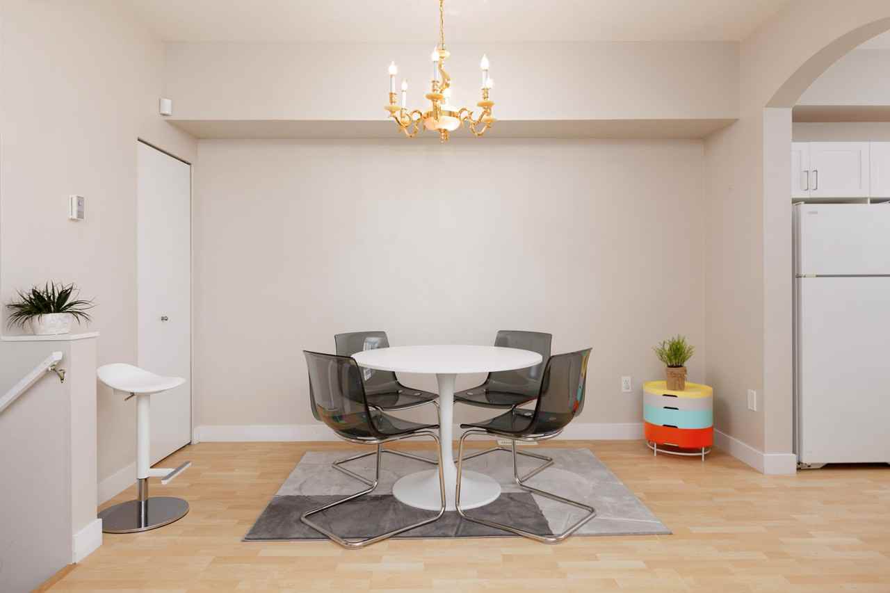 9088 Jones Rd - Photo 3 of 8