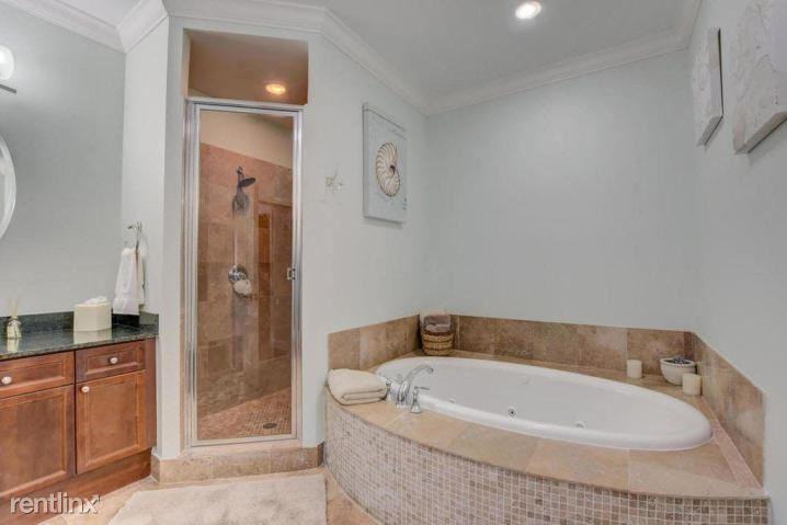 3960 N Flagler Dr - Photo 3 of 20