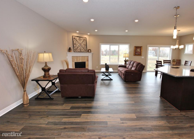 3644 172nd Ln NE - Photo 2 of 12