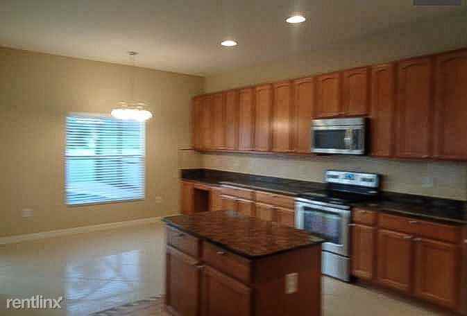 1347 Kaffir Lily Ct - Photo 3 of 19