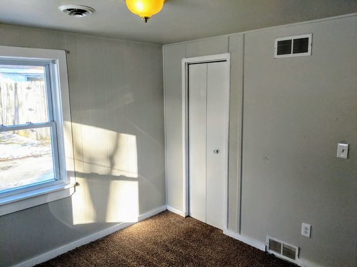 4813 Wright St - Photo 3 of 10