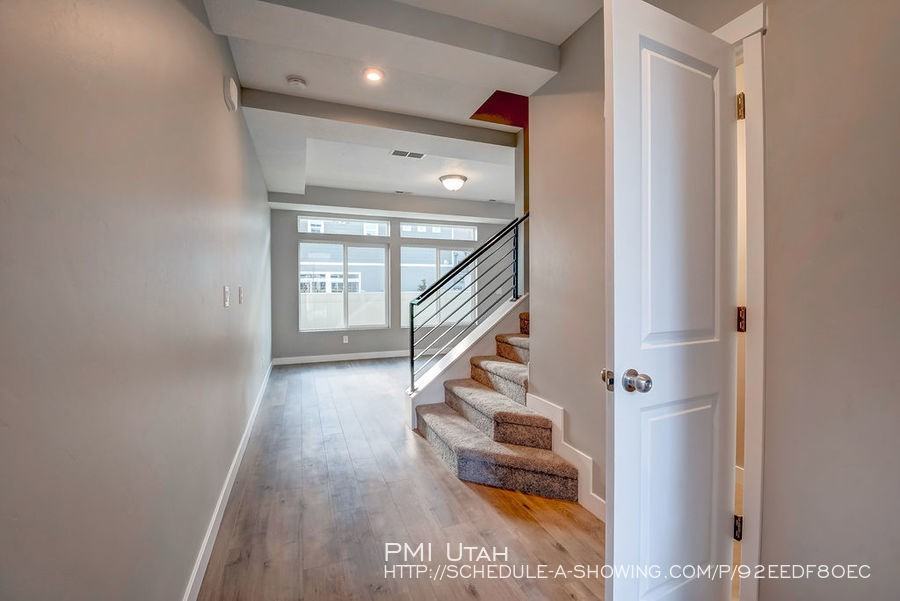 2413 N 3130 W #2413 - Photo 3 of 19