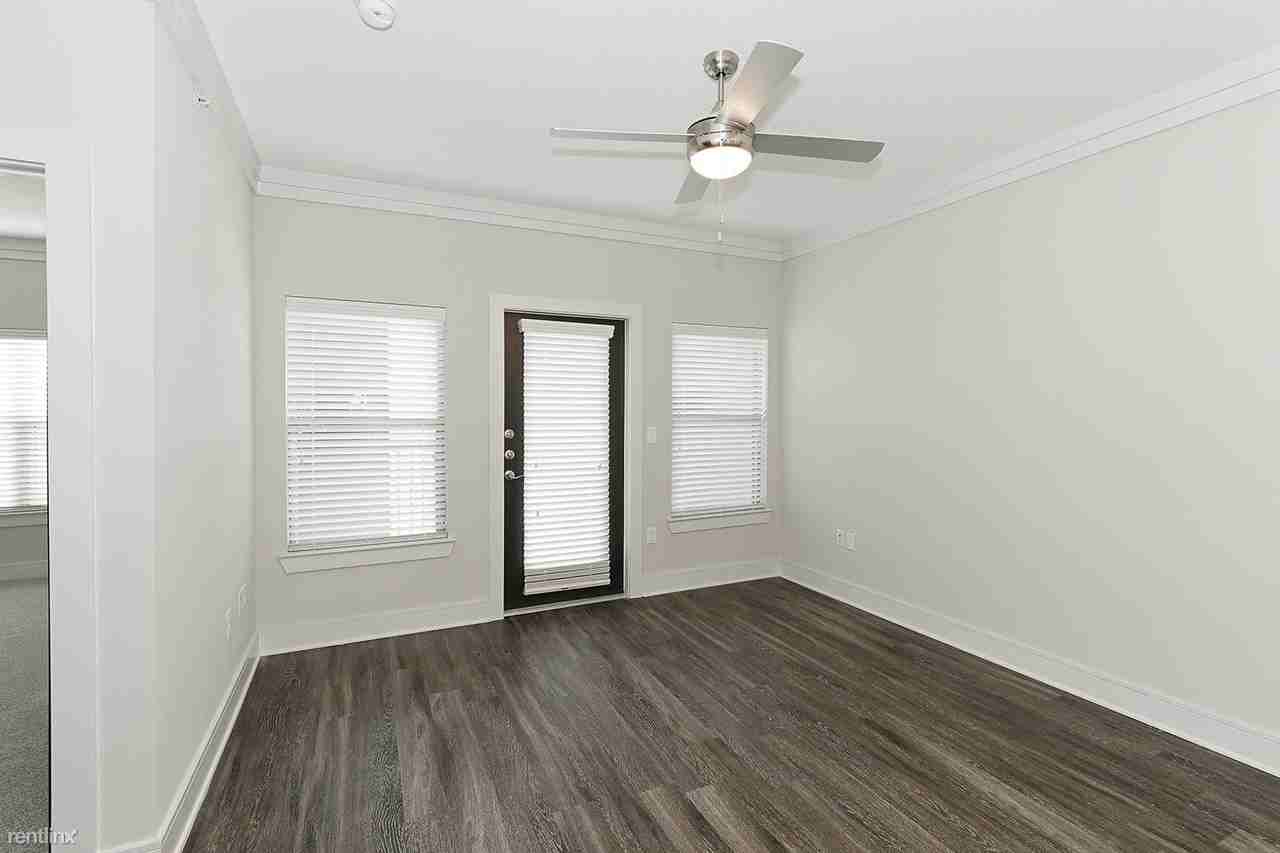 451 N Post Oak Ln, Houston, TX 77024 2 Bedroom Apartment for Rent