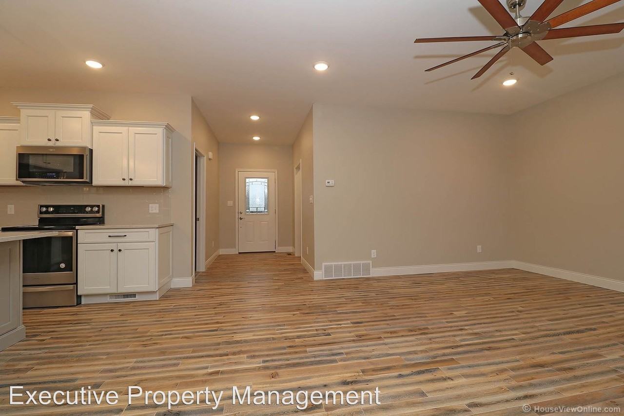 171 Stepping Stone Way - Photo 3 of 39