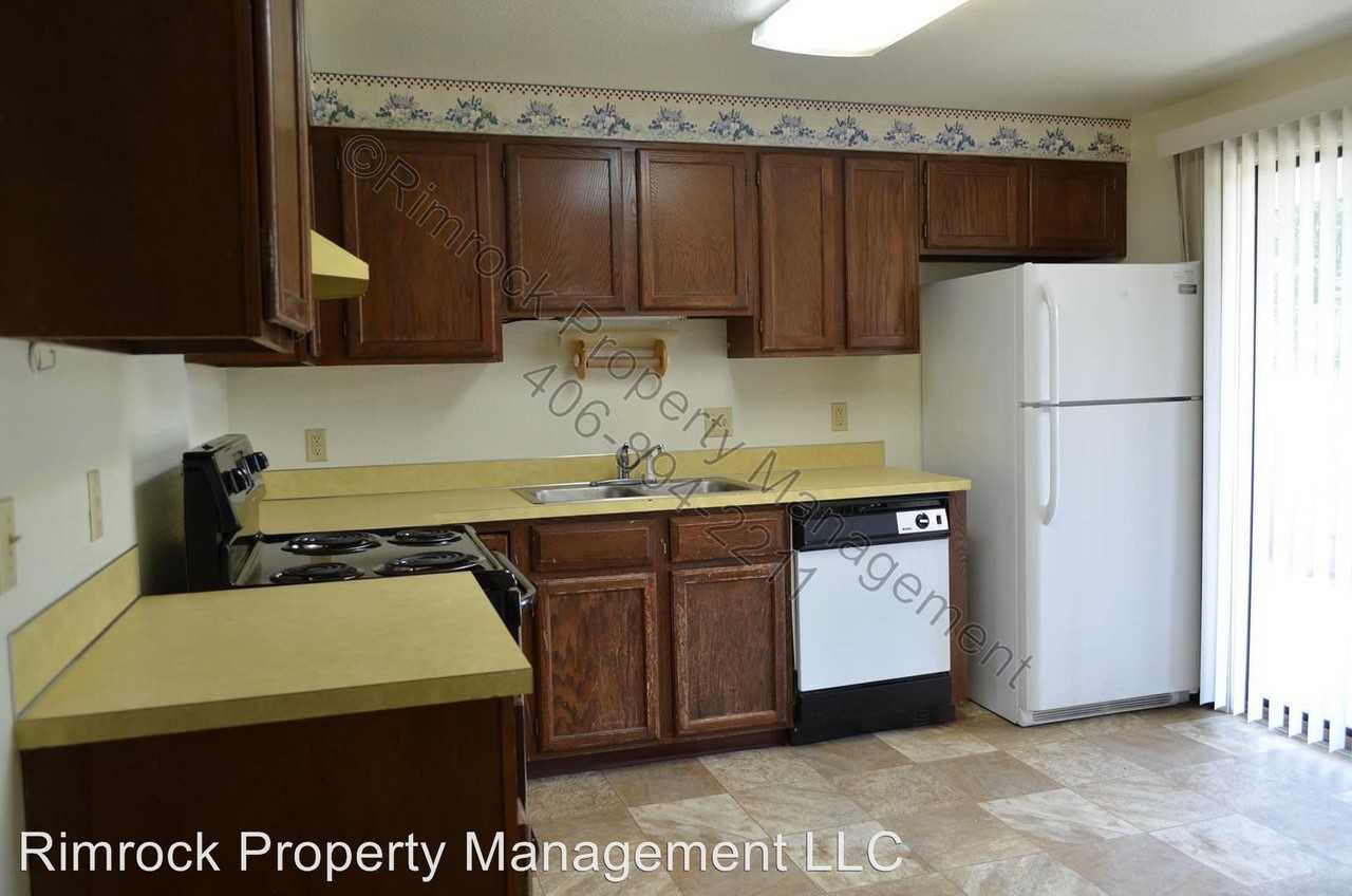 1104-1106 Denway Place - Photo 3 of 12