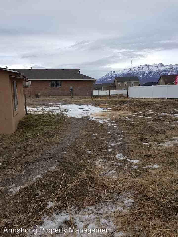 1156 N 2050 W Geneva Rd - Photo 3 of 40