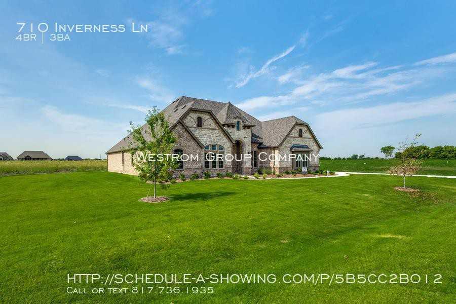 710 Inverness Ln - Photo 2 of 33