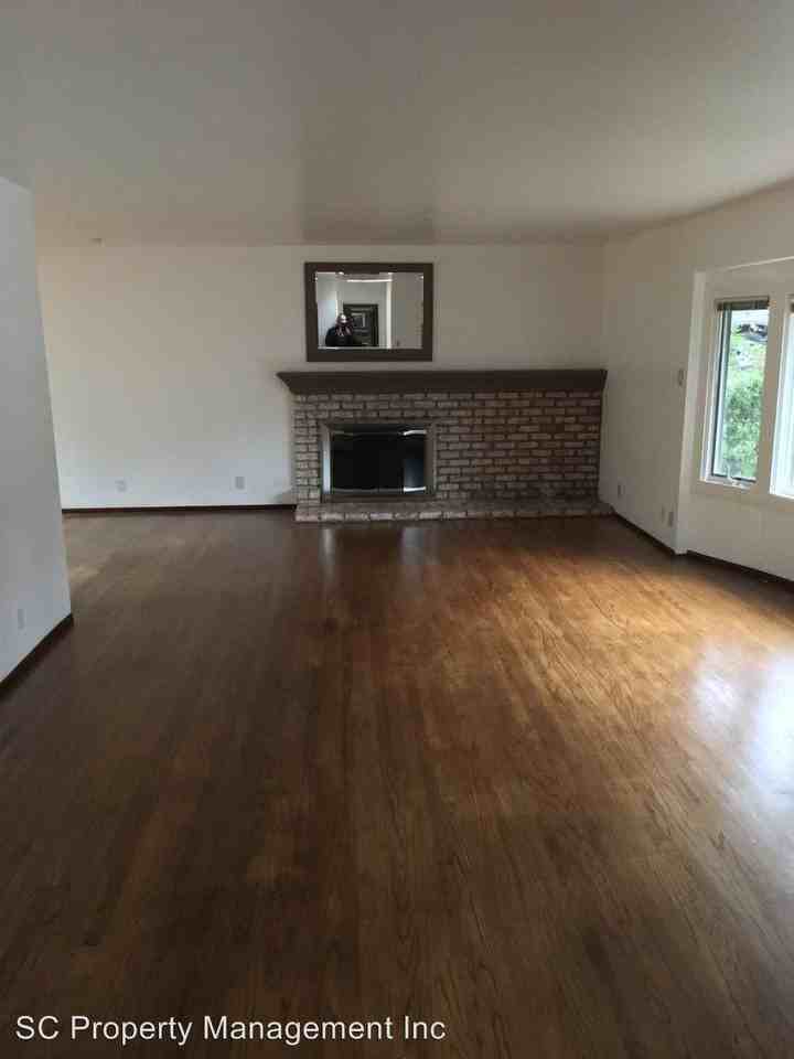 1455 Ascension Dr - Photo 3 of 13