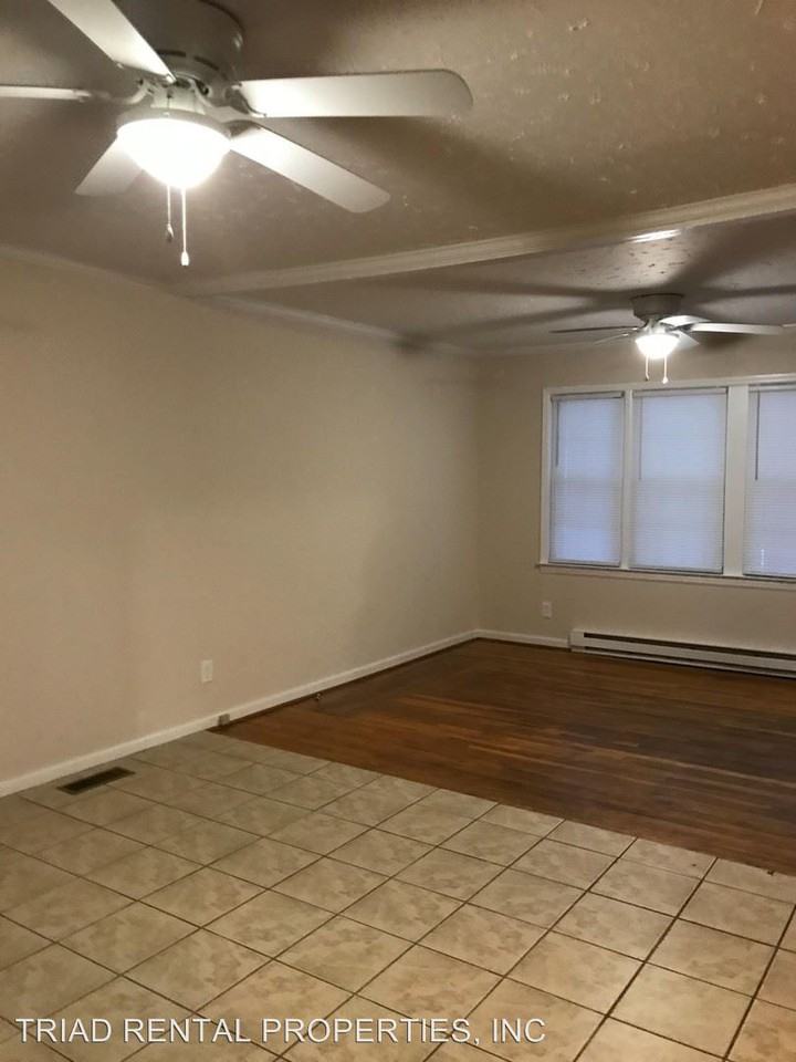 497 York St - Photo 2 of 15