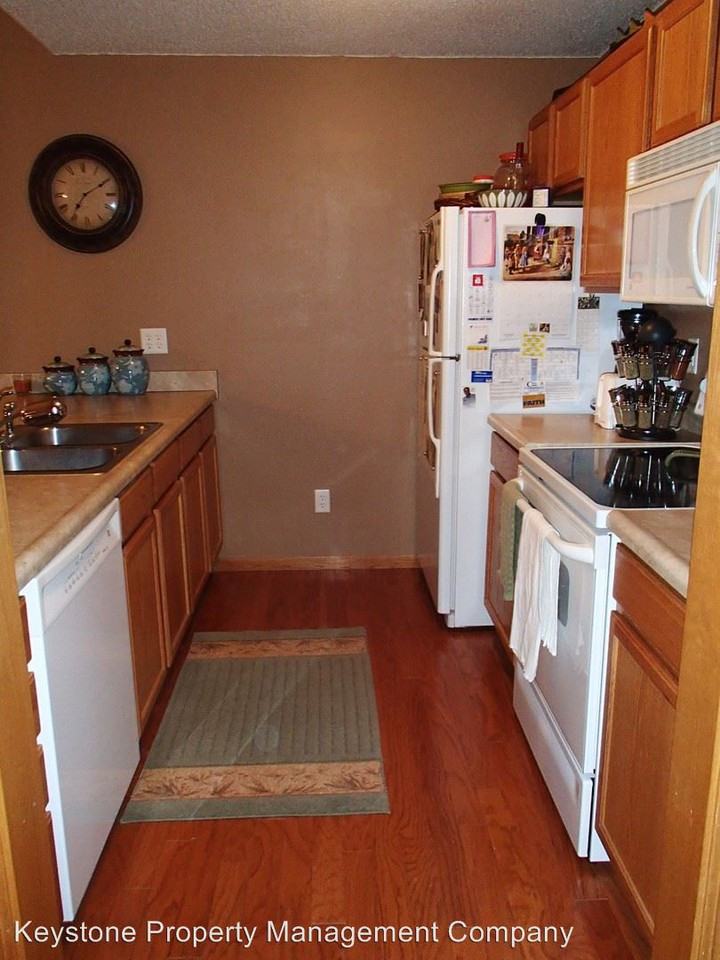 4435 Berkeley Ln - Photo 3 of 11