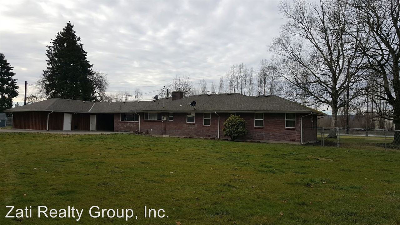 12725 Smokey Point Blvd - Photo 3 of 30