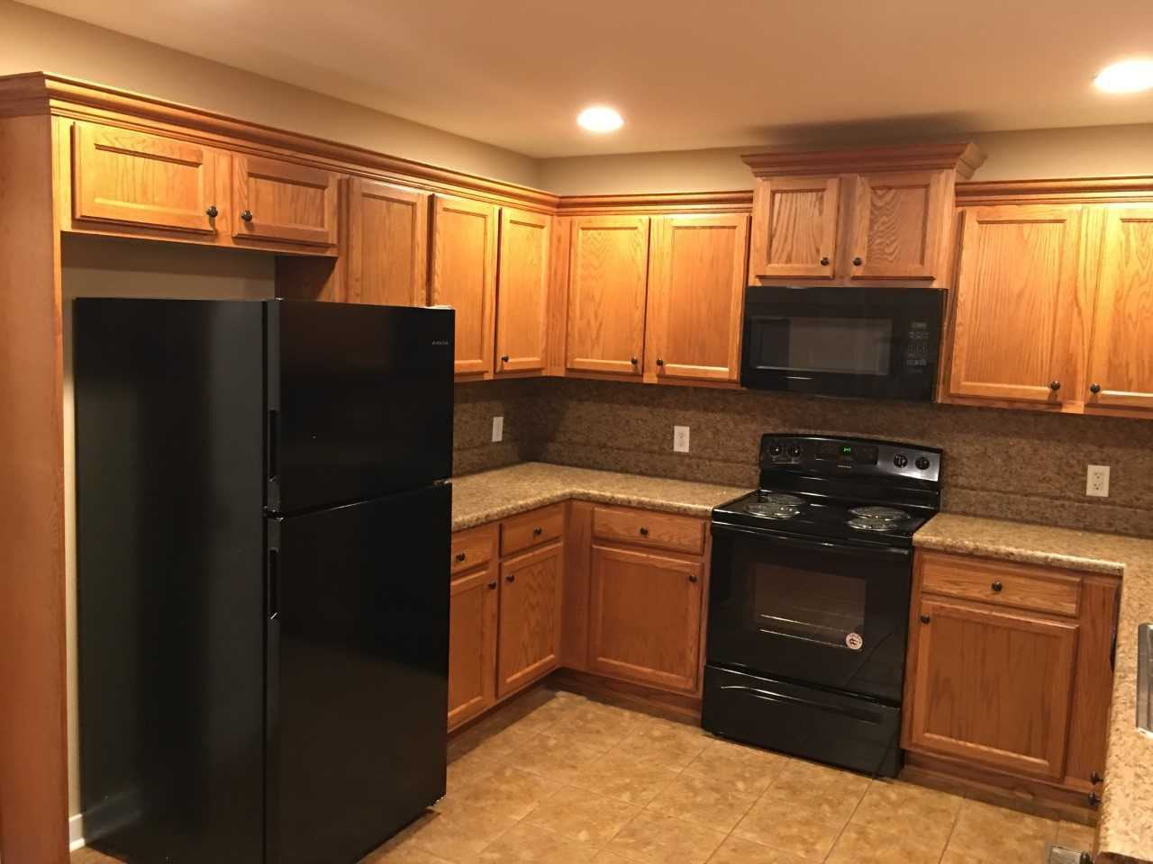 905 Moonlite Dr - Photo 2 of 19