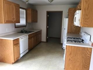 6383 IL-48 - Photo 3 of 6