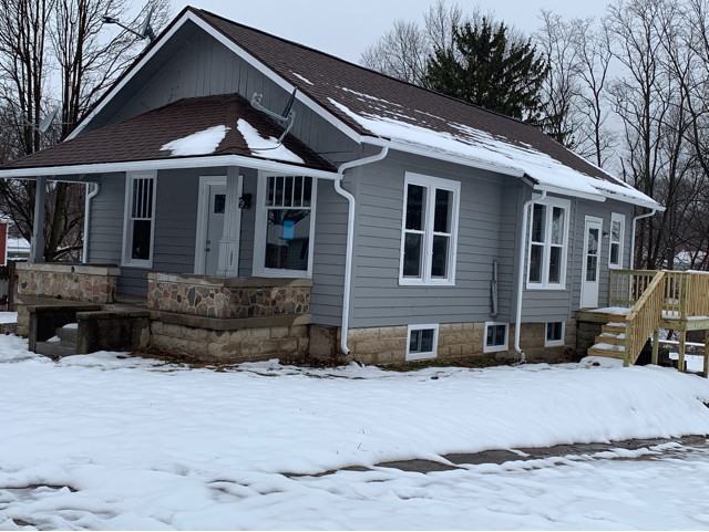 108 W Broad St - Photo 2 of 17