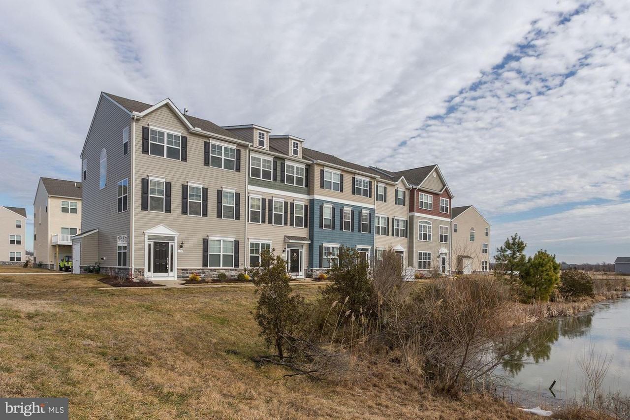 125 Liam Thomas Lane - Photo 2 of 47