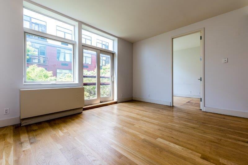 114 Troutman Street #402